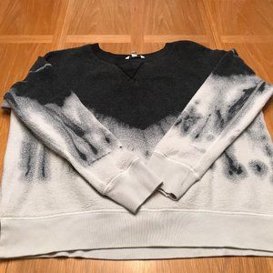 American Eagle Two Toned Gray Long Sleeve Shirt